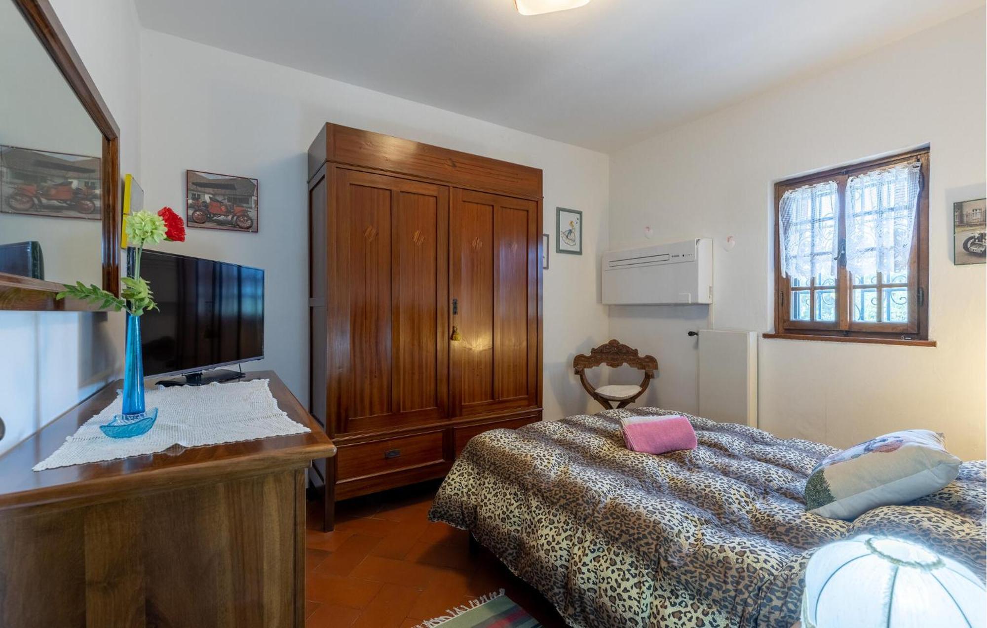 Beautiful Home In Uzzano Pt With Kitchen ภายนอก รูปภาพ